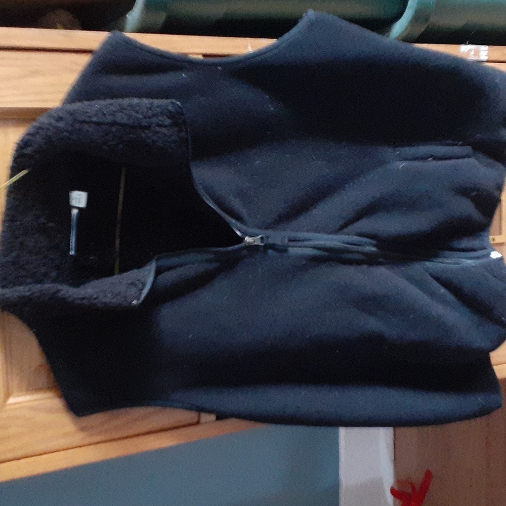 Womans XL black vest